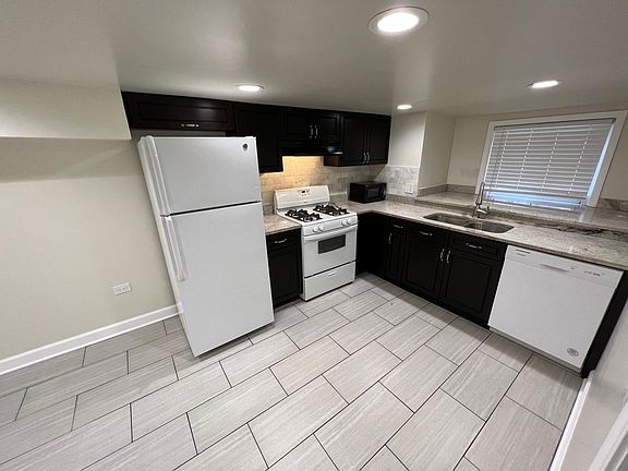3rd image of 4233 N Central Park Ave