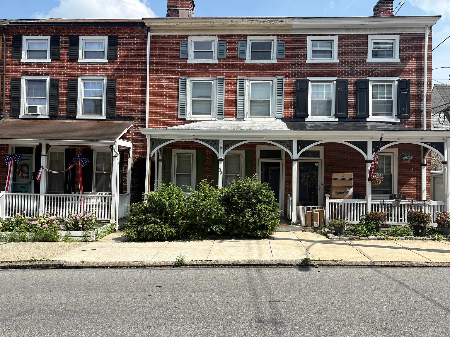 30 E Miner St — Photo 1