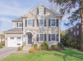 339 Heathcote Rd, Scarsdale, NY 10583