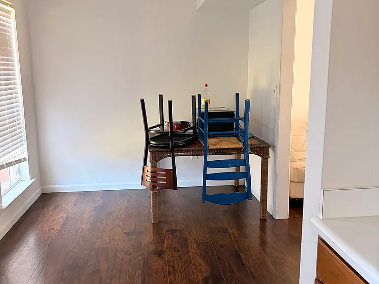 113 Willow Point Ln — Photo 8