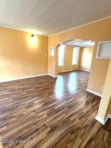 3rd image of 801 Grant Avenue