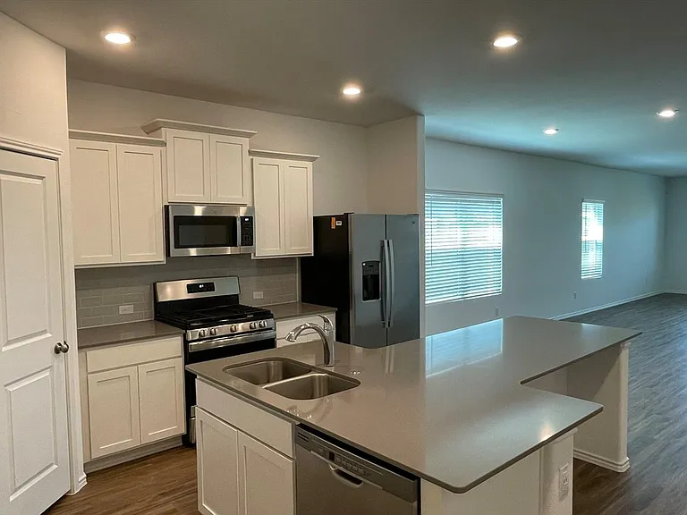 1705 Woolsey Way — Photo 14