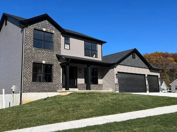 77 Konert Cir, Fenton, MO 63026