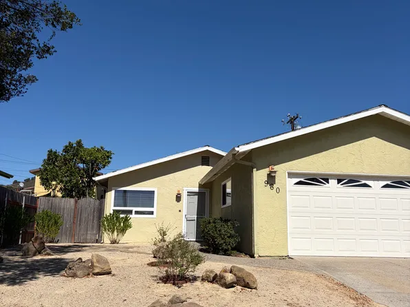 960 Bakersfield St, Pismo Beach, CA 93449