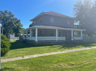 244 E North St, Roodhouse, IL 62082