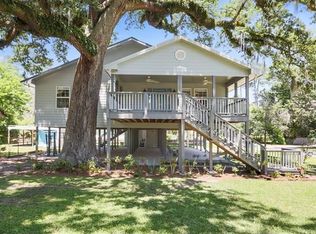 2303 Jefferson St, Mandeville, LA 70448