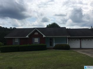 181 Indian Valley Dr, Sylacauga, AL 35150