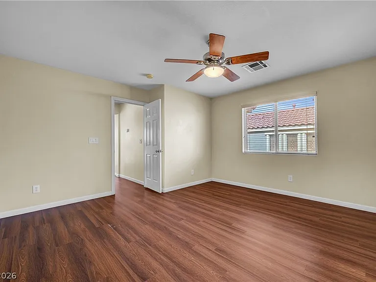12052 Hathaway Pines Ln — Photo 36