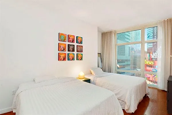 Sold by Citi Habitats | media 4