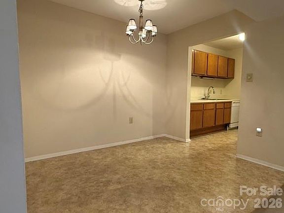 4th image of 5024 Sardis Rd APT I