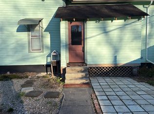 (Undisclosed Address), Columbus, IN 47201