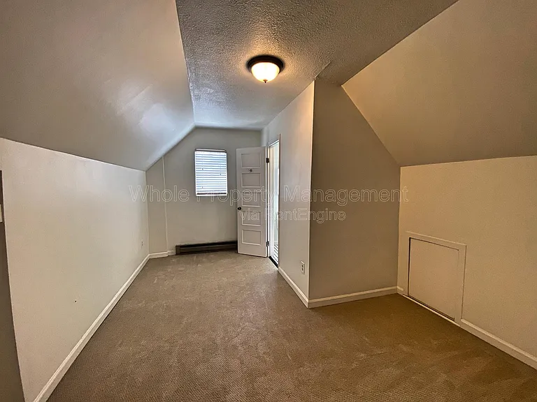 715 Elati St — Photo 18