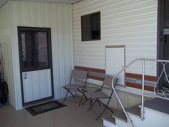 4th image of 4860 E Main St #T-199