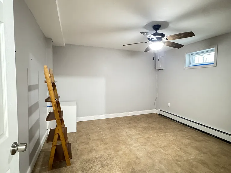 15 Newberry Ave #BASEMENT — Photo 3