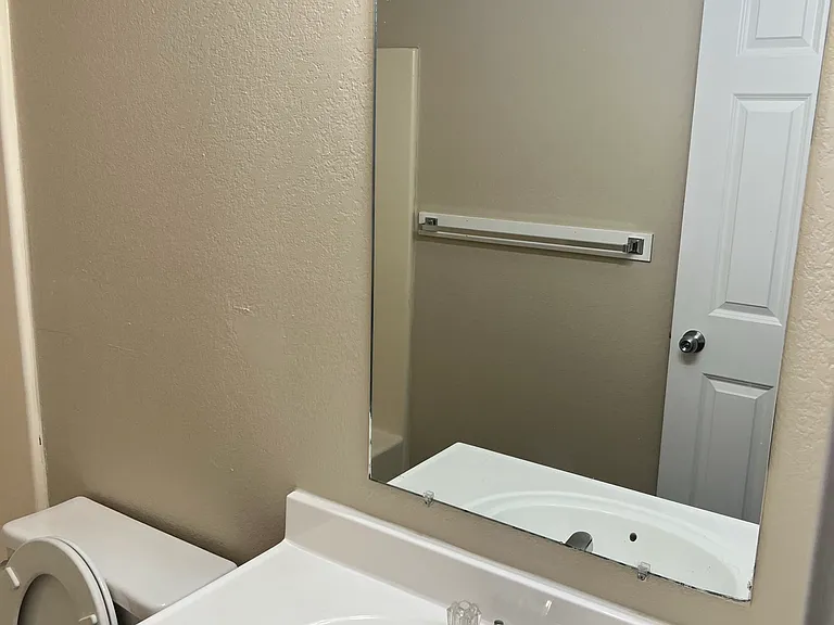 4350 Norman Dr SE #201 — Photo 11