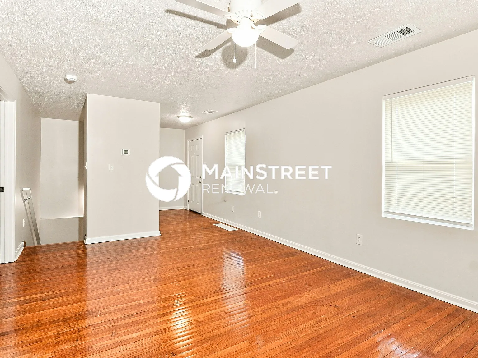 3710 Vermont Ave Unit 2 — Photo 2