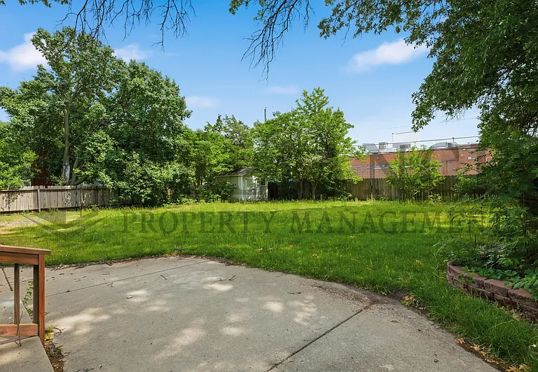 6517 E Elm St — Photo 3