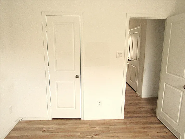 8831 Bar Harbor Dr — Photo 13