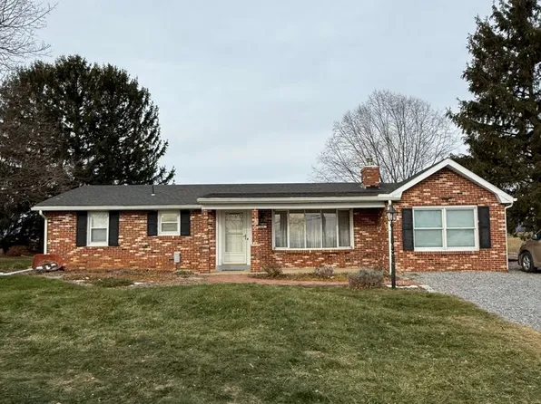 558 Shippensburg Rd, Newville, PA 17241