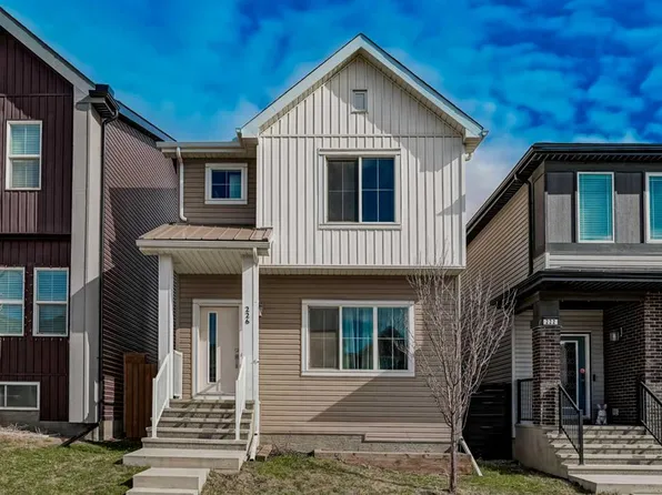 226 S 148th Ave NW, Calgary, AB T3P 1N1