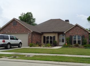 705 Victoria Dr, Berwick, LA 70342