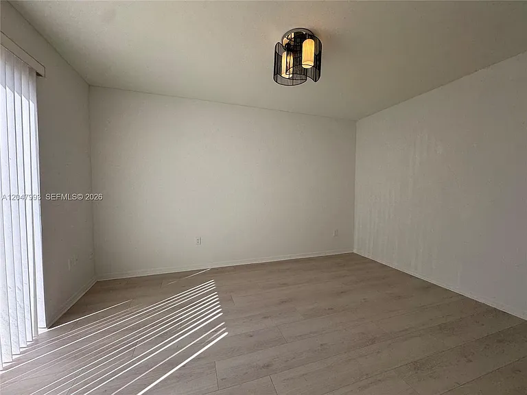 1595 Seagrape Way #- — Photo 17