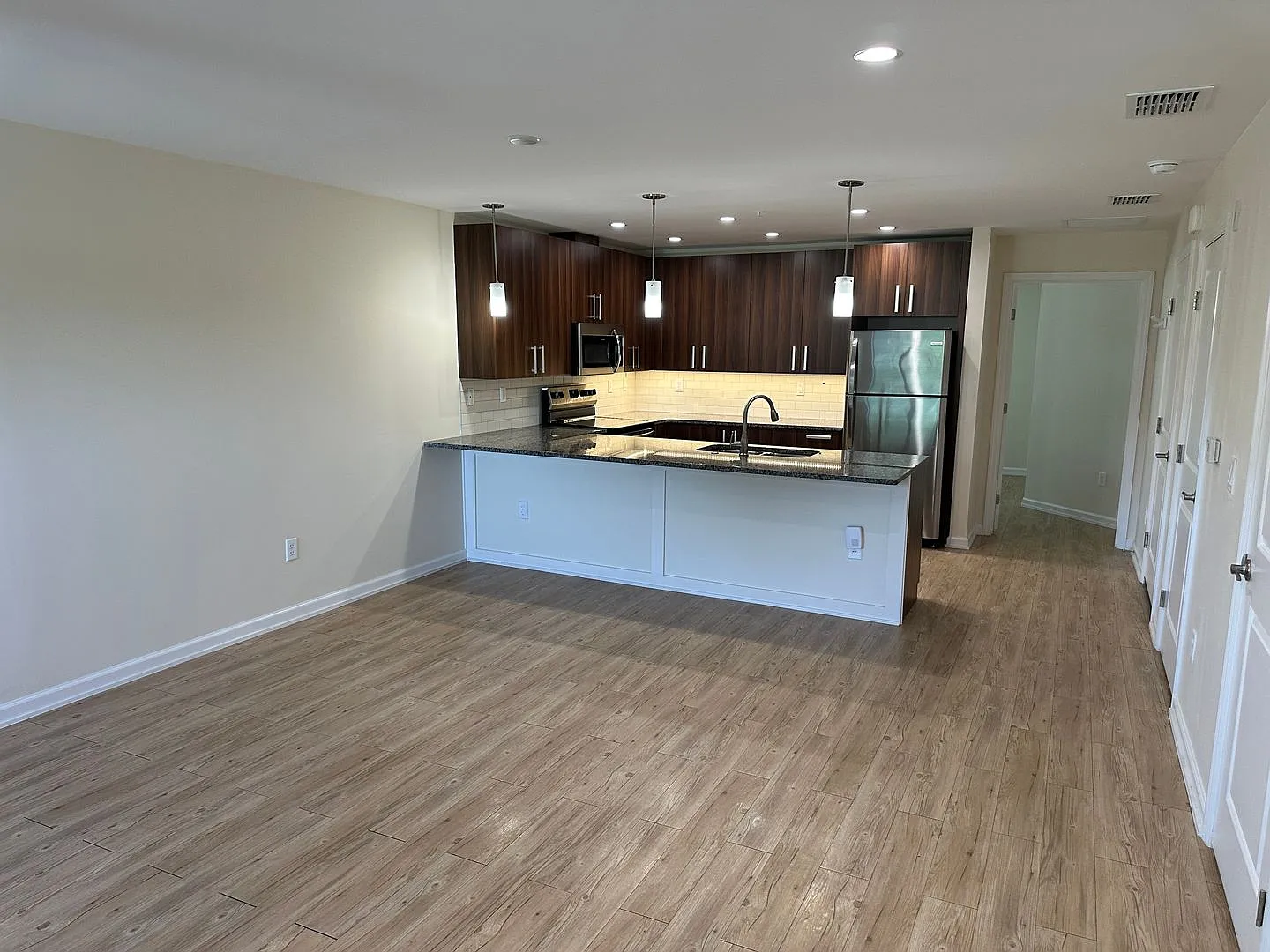 Experience Maintenance-Free 55+ Living at The Cove at Tavares Village! — Photo 3
