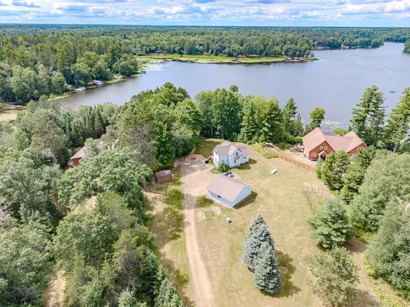 N11223 Schmidtbauer Rd, Tomahawk, WI 54487