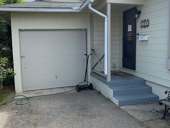 5th image of 3070 Sereno Ave