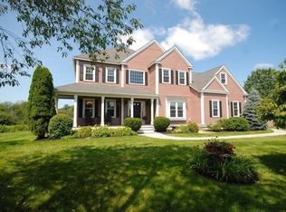 12 Mannion Pl, Littleton, MA 01460
