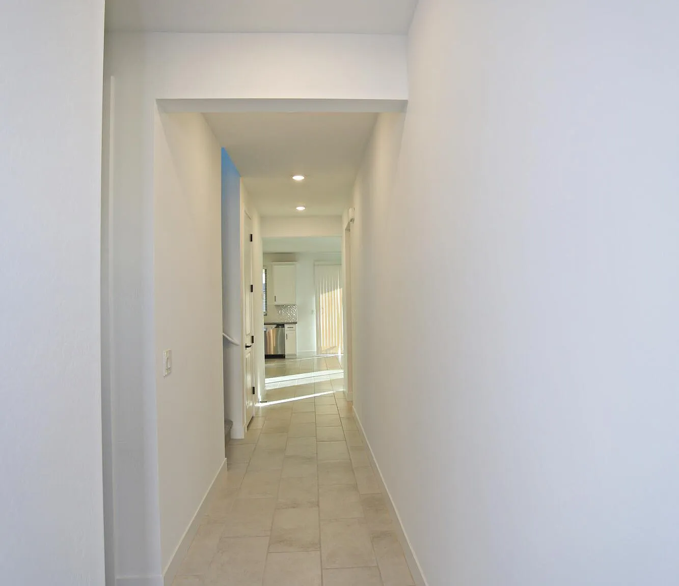 4 bed, 3.0 bath, 2312 sqft, $2,750 — Photo 4