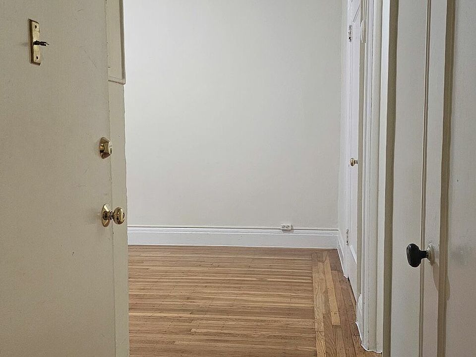 1st image of 846 Bush St #4