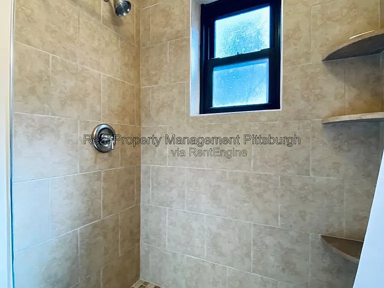 765 College St #108 — Photo 9