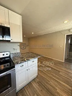 4275 48th St #13 — Photo 5