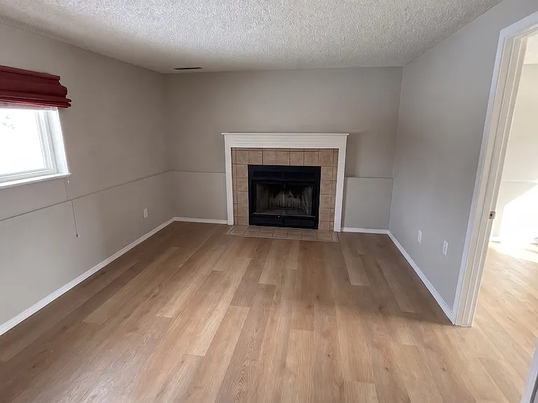 2987 Valarie Cir — Photo 27