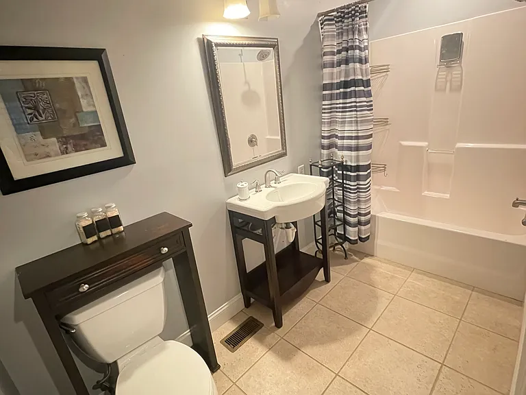 133 Brooks Rd — Photo 12