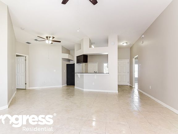 4th image of 12027 Butler Woods Cir