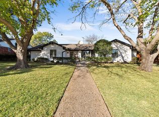 7977 Roundrock Rd, Dallas, TX 75248