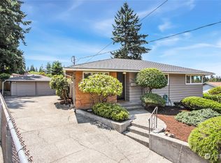 3003 SW 115th St, Seattle, WA 98146