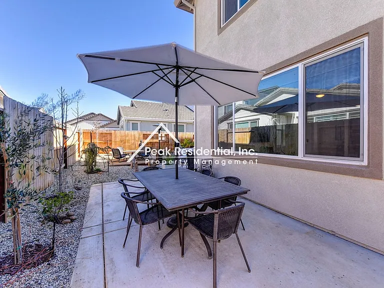 12753 Glass Beach Dr — Photo 63