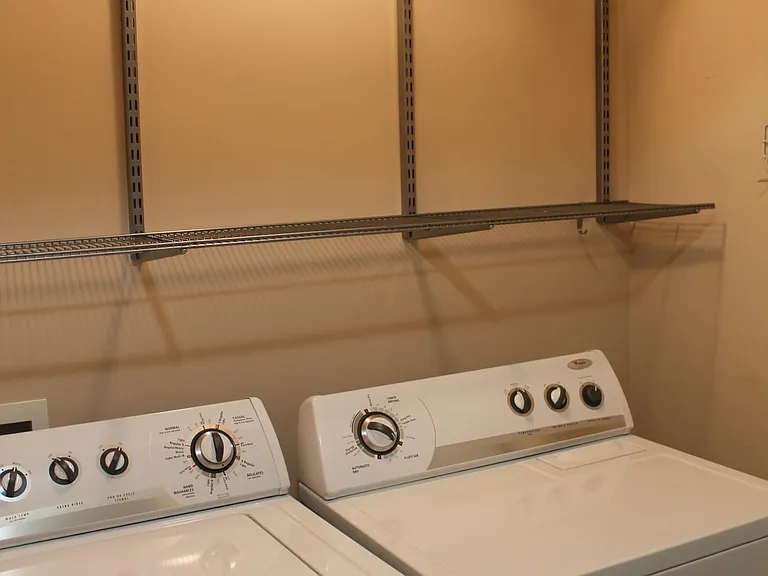 4867 Carre Way — Photo 27