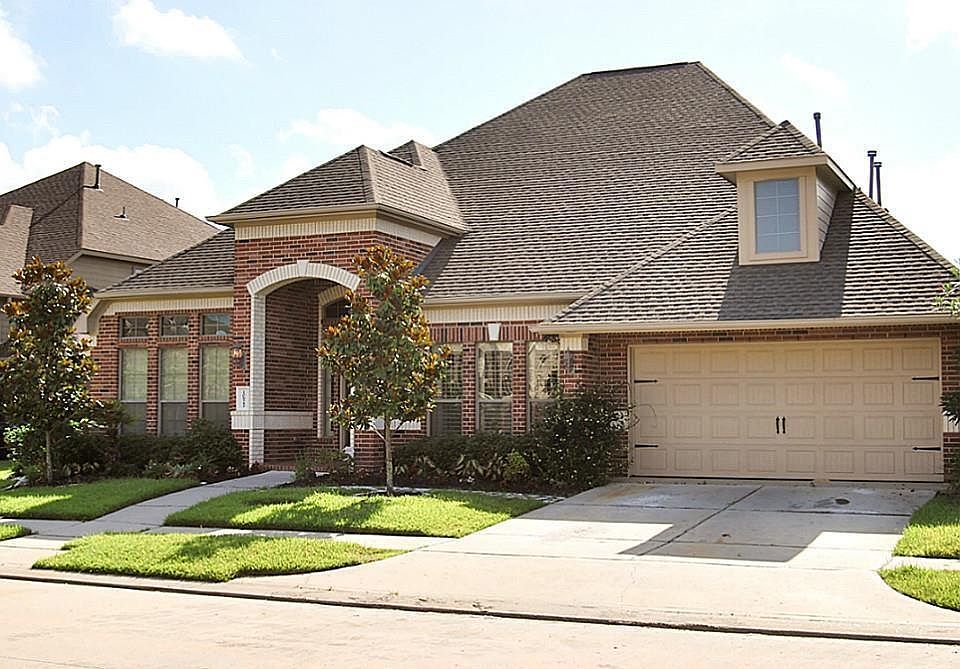 1st image of 10922 Menaggio Ct