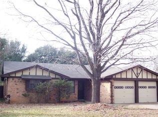 2908 Tommy St, Fort Worth, TX 76112