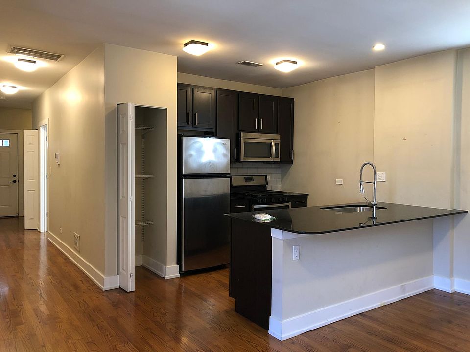 1st image of 5060 N Winchester Ave #3VW