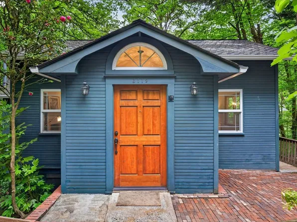 3119 SW Dosch Rd, Portland, OR 97239