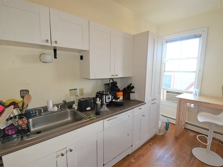 35 Brookline St #16 — Photo 18