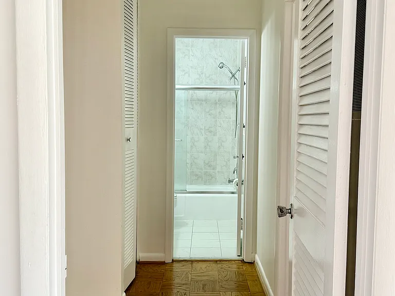 10655 Montrose Ave #204 — Photo 13
