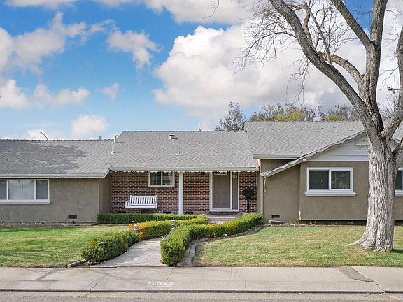 2nd image of 7013 Richmond Pl