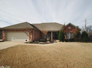 5319 Valhalla Dr, Benton, AR 72019