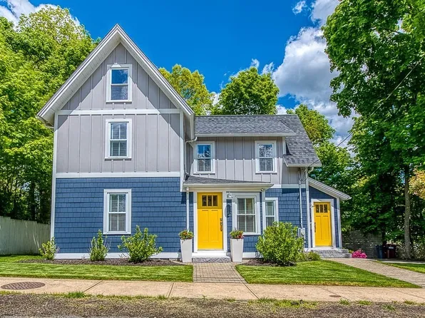 51 Clark St, Dedham, MA 02026